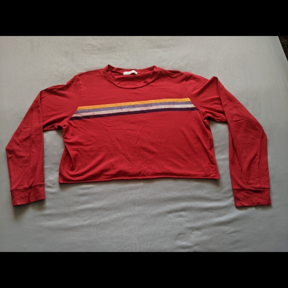 Red long sleeve crop top